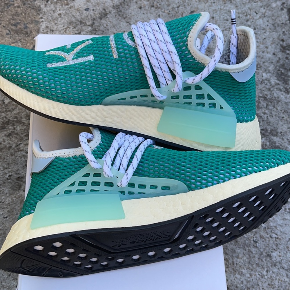 ADIDAS NMD Hu PHARRELL Dash Green 💯 Authentic - Picture 5 of 12